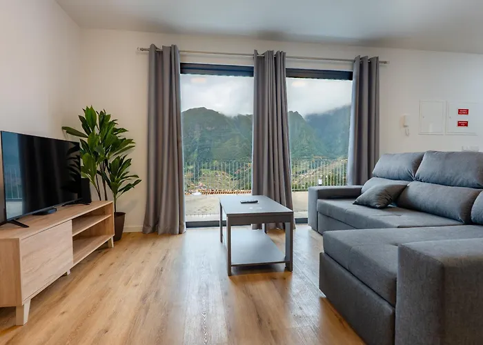 The Village View I, By Op Дом отдыха *