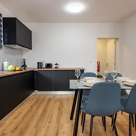 Ferienhaus The Village View I, By Op *